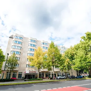 leonardo-hotel-dusseldorf-city-center.dusseldorf-hotel.net/