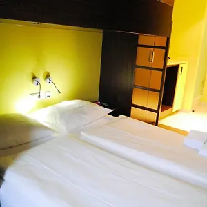 bridge-inn.hamburg-hotels-de.com/